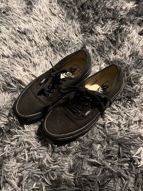 Vans Black Low-Top Canvas Sneakers